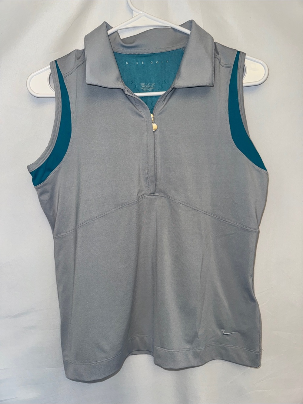 Nike Gray Sleeveless Zip-Front Golf Polo with Teal Accents small